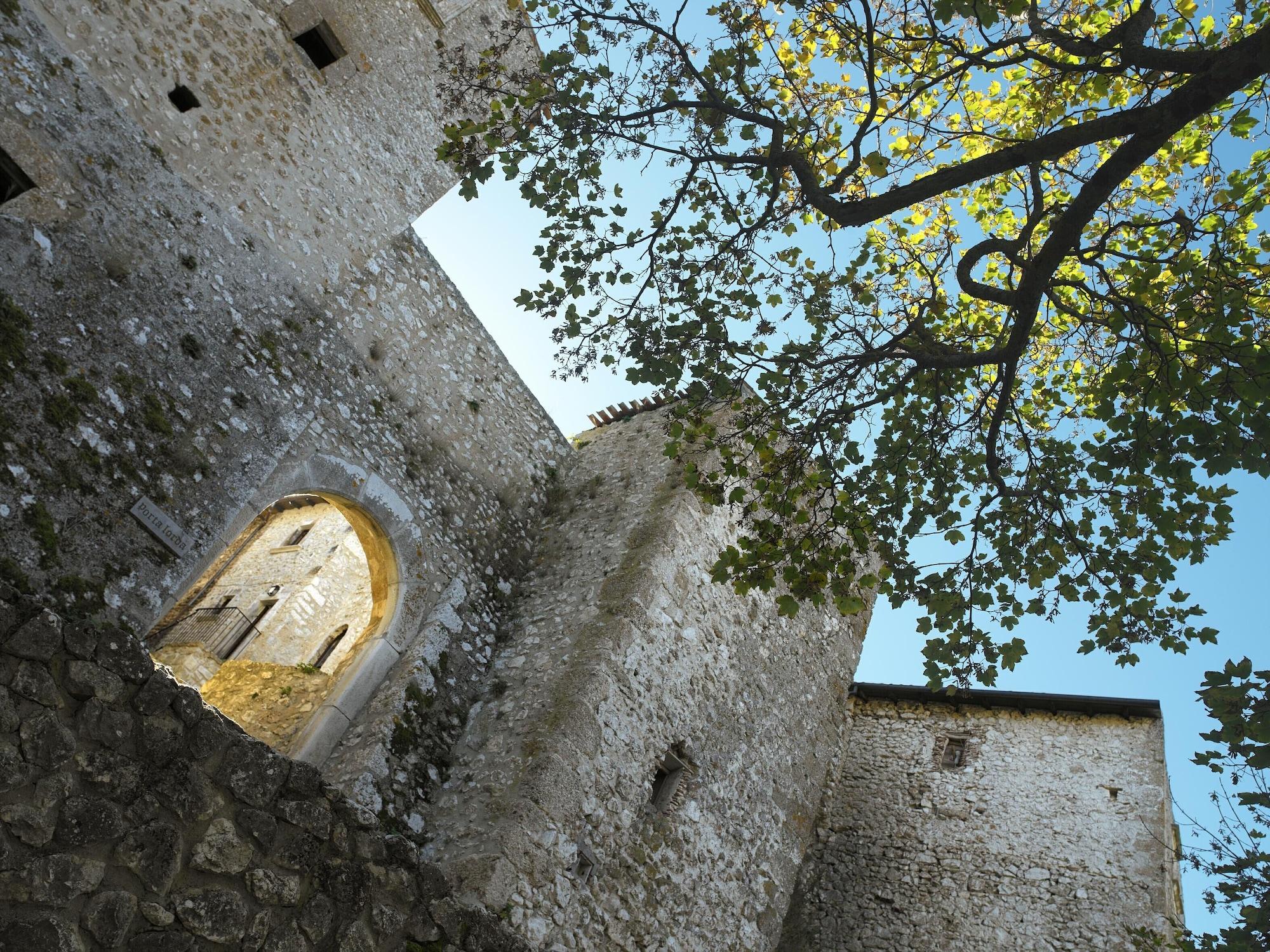 Sextantio Albergo Diffuso Santo Stefano Di Sessanio Zewnętrze zdjęcie